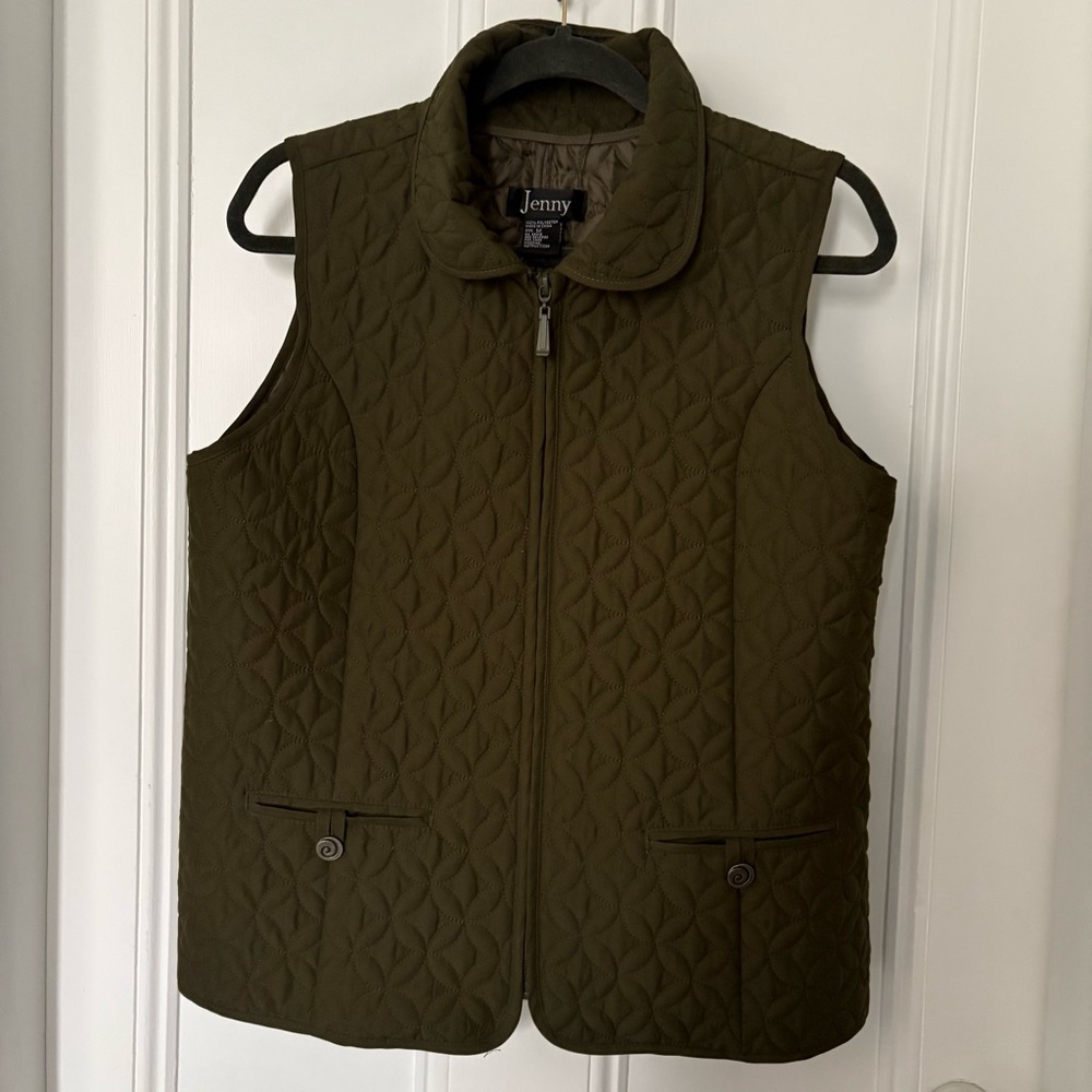 2 for $20🌟 Women's Quilted Olive Vest